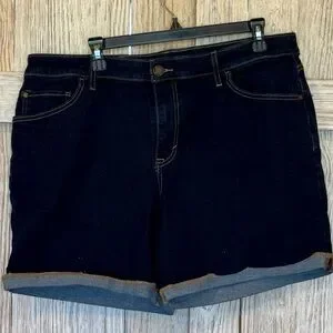 EVRI Dark Blue Denim Shorts sz 18 Short NWOT